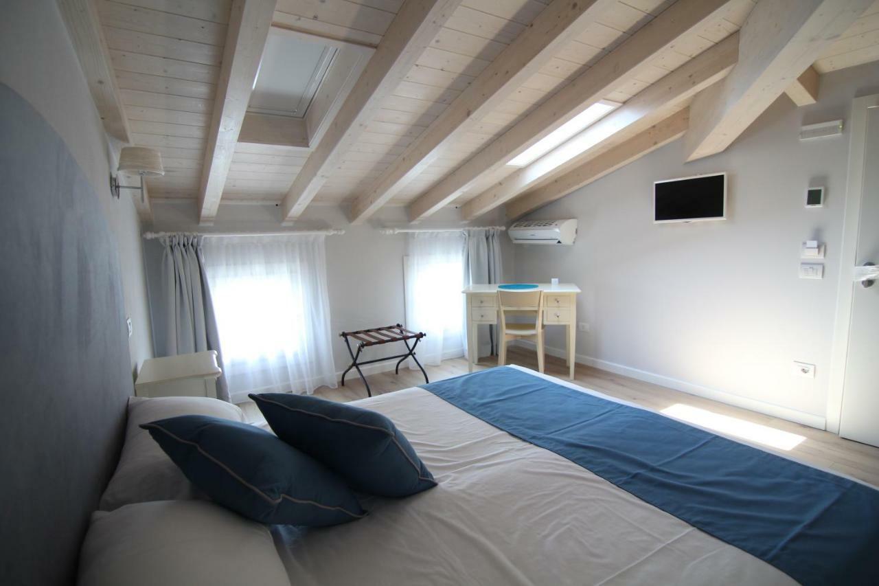 Spagnoi Rooms Кастельнуово-дель-Гарда Экстерьер фото