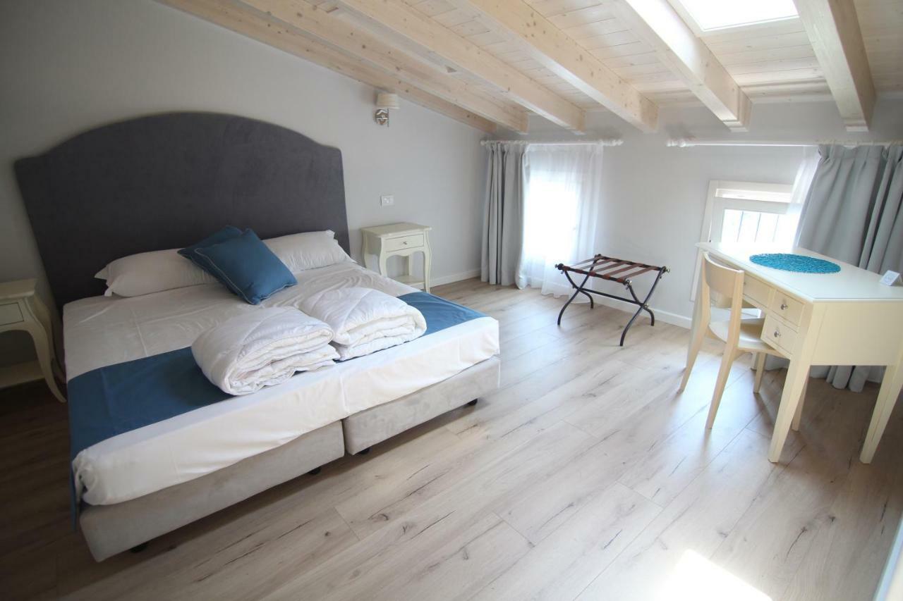 Spagnoi Rooms Кастельнуово-дель-Гарда Экстерьер фото