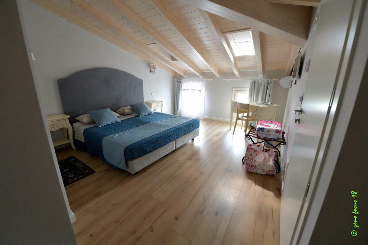 Spagnoi Rooms Кастельнуово-дель-Гарда Экстерьер фото